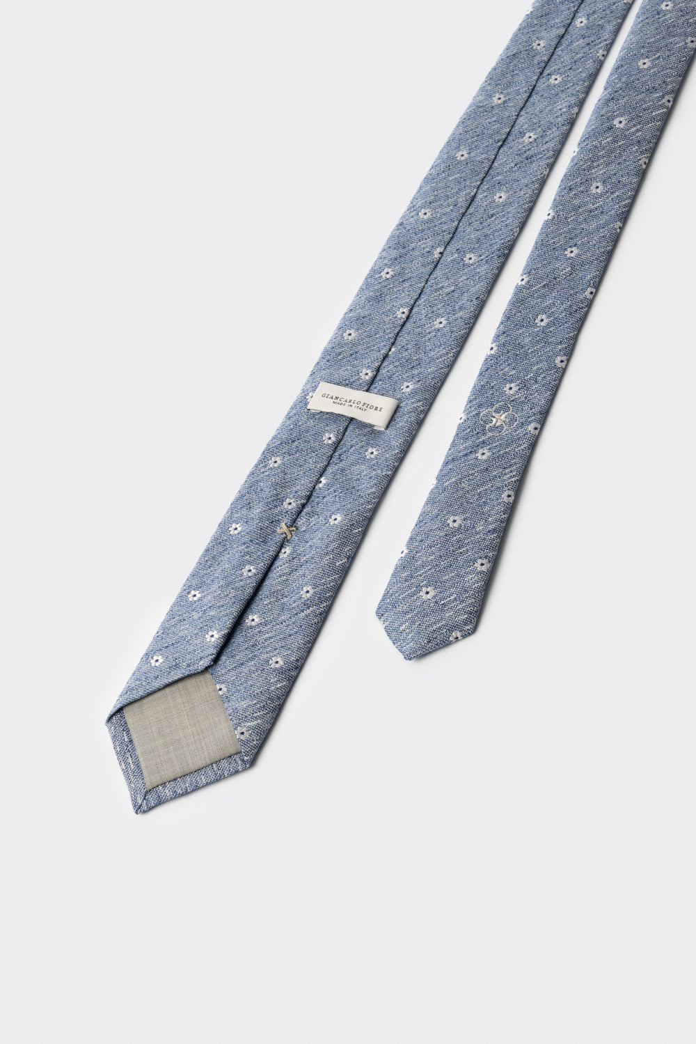 Cravatta con motivo floreale blu