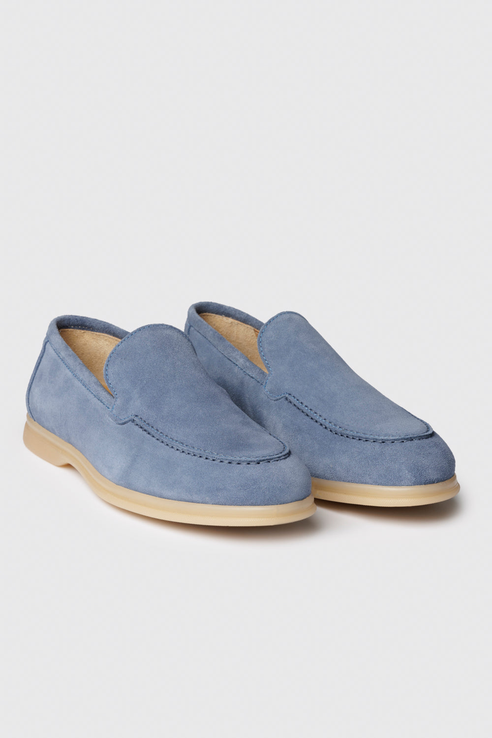 Mocassino in suede celeste