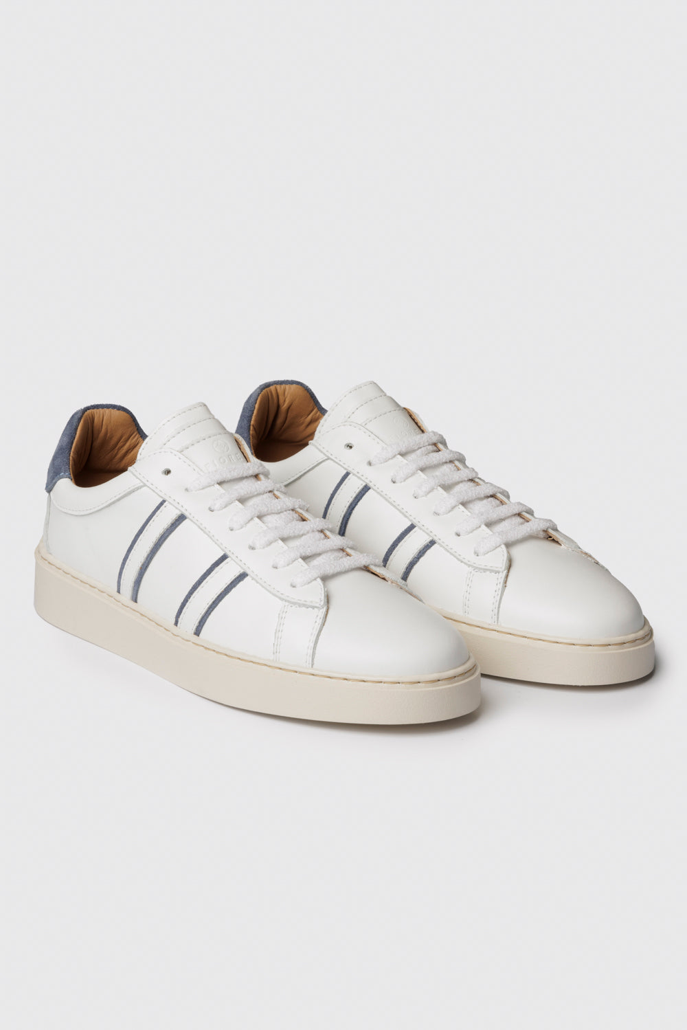 Sneakers in vitello bianco/jeans
