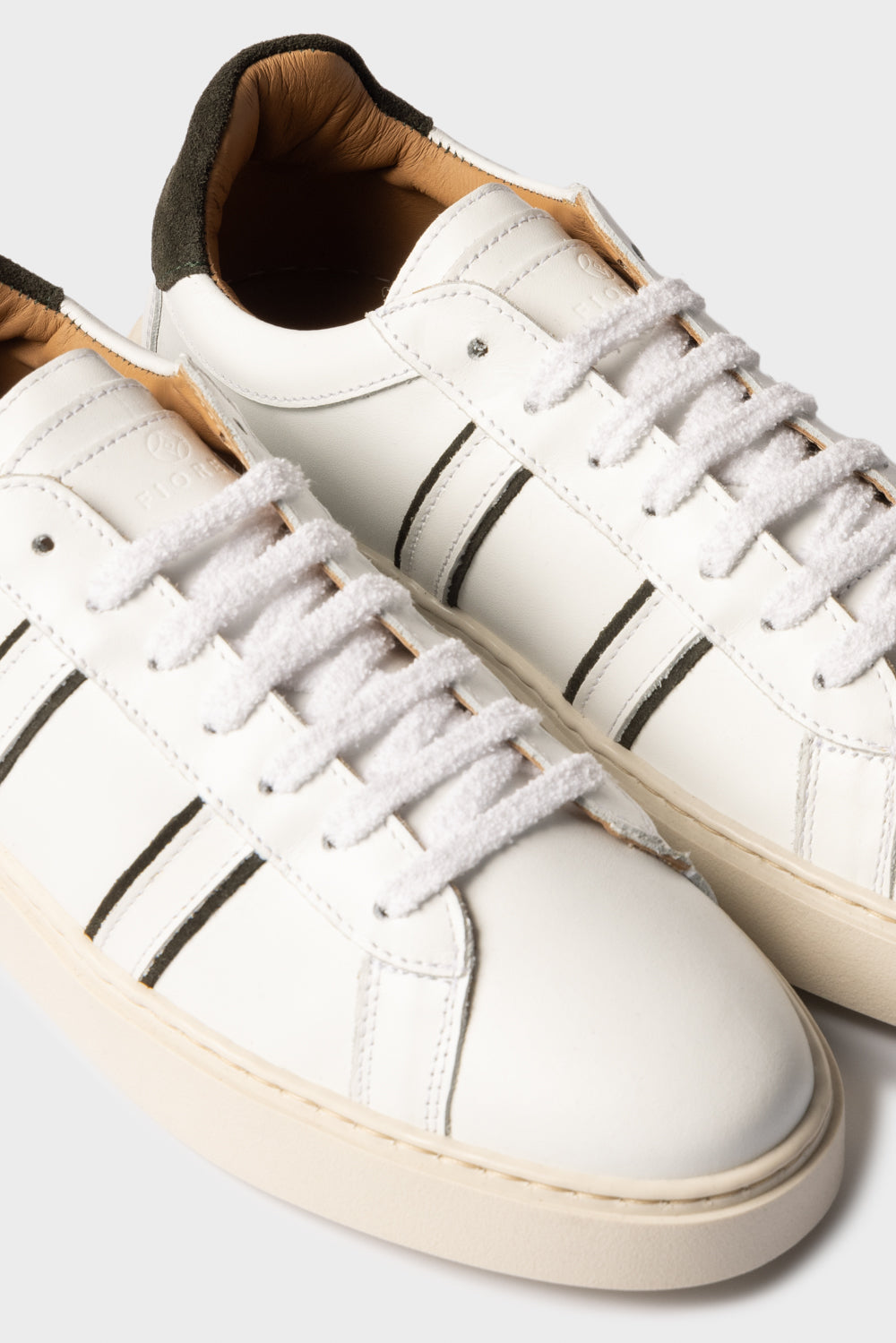 Sneakers in pelle di vitello e suede bianco/verde