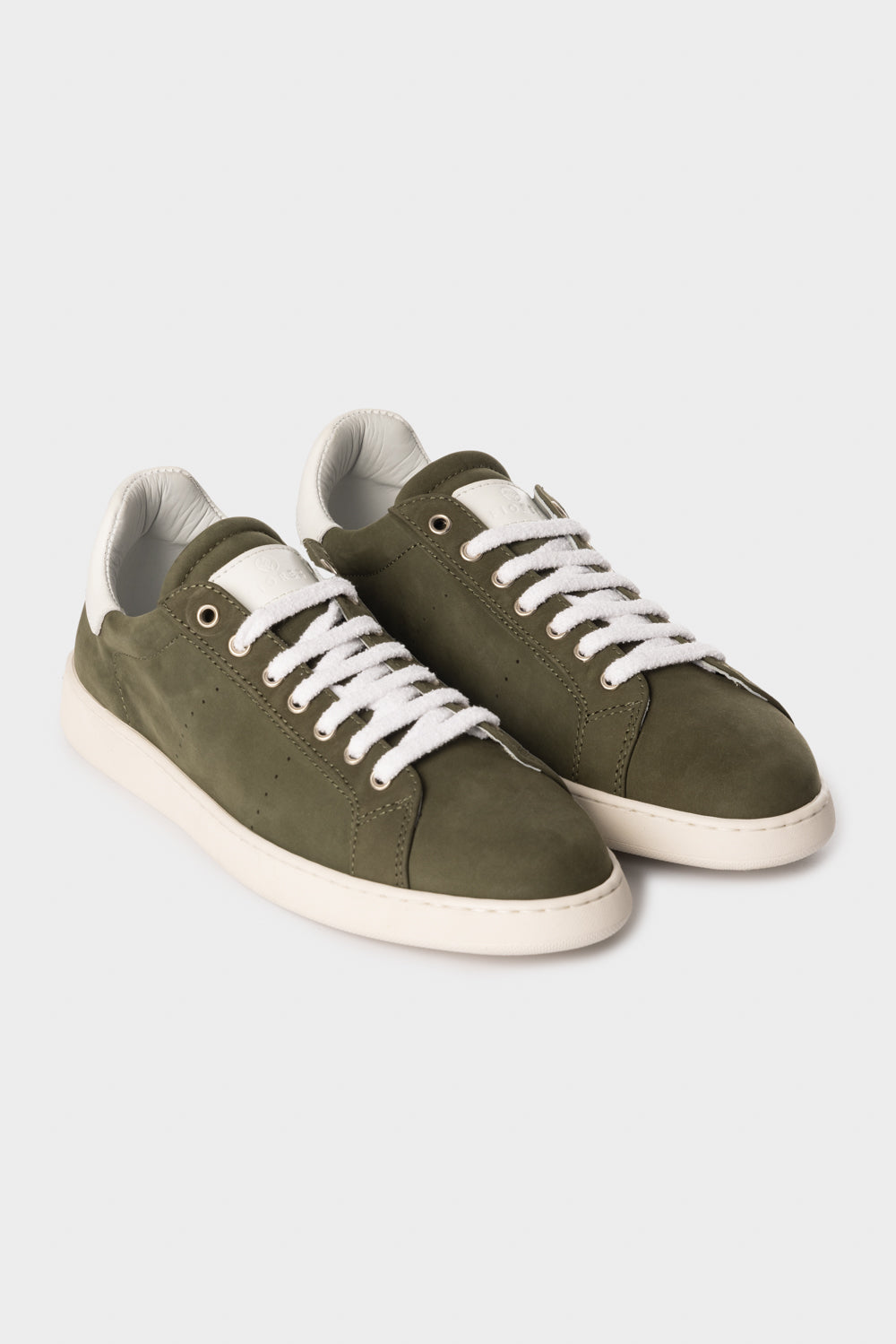 Sneakers in pelle nabuk verde