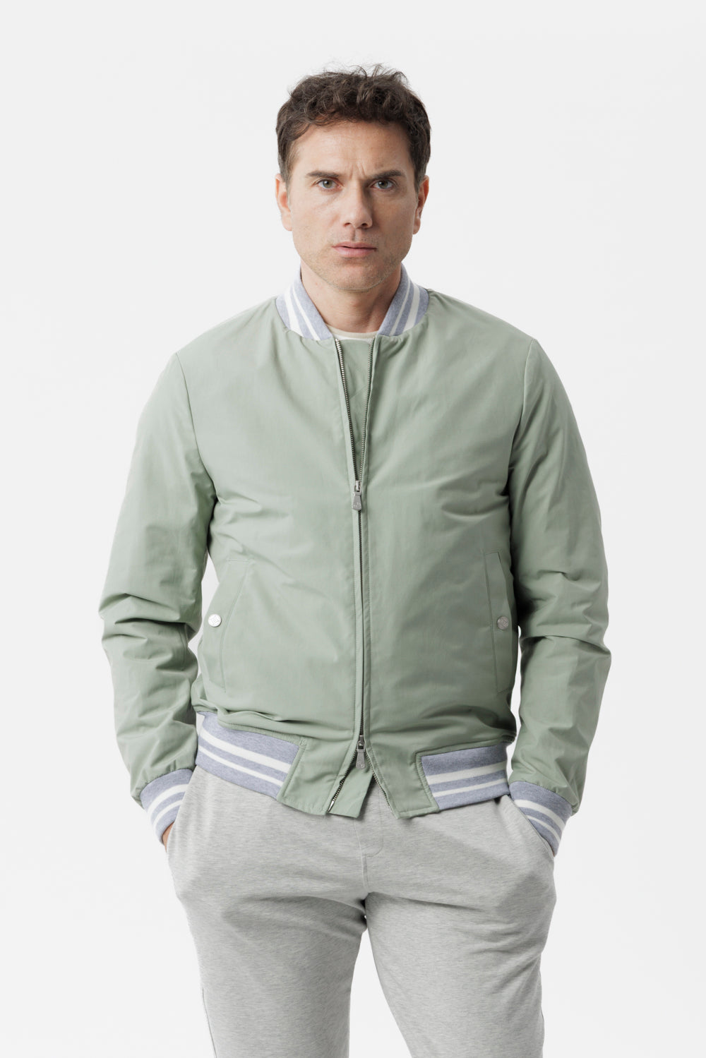 Bomber con dettagli elasticizzati in cotone techno verde