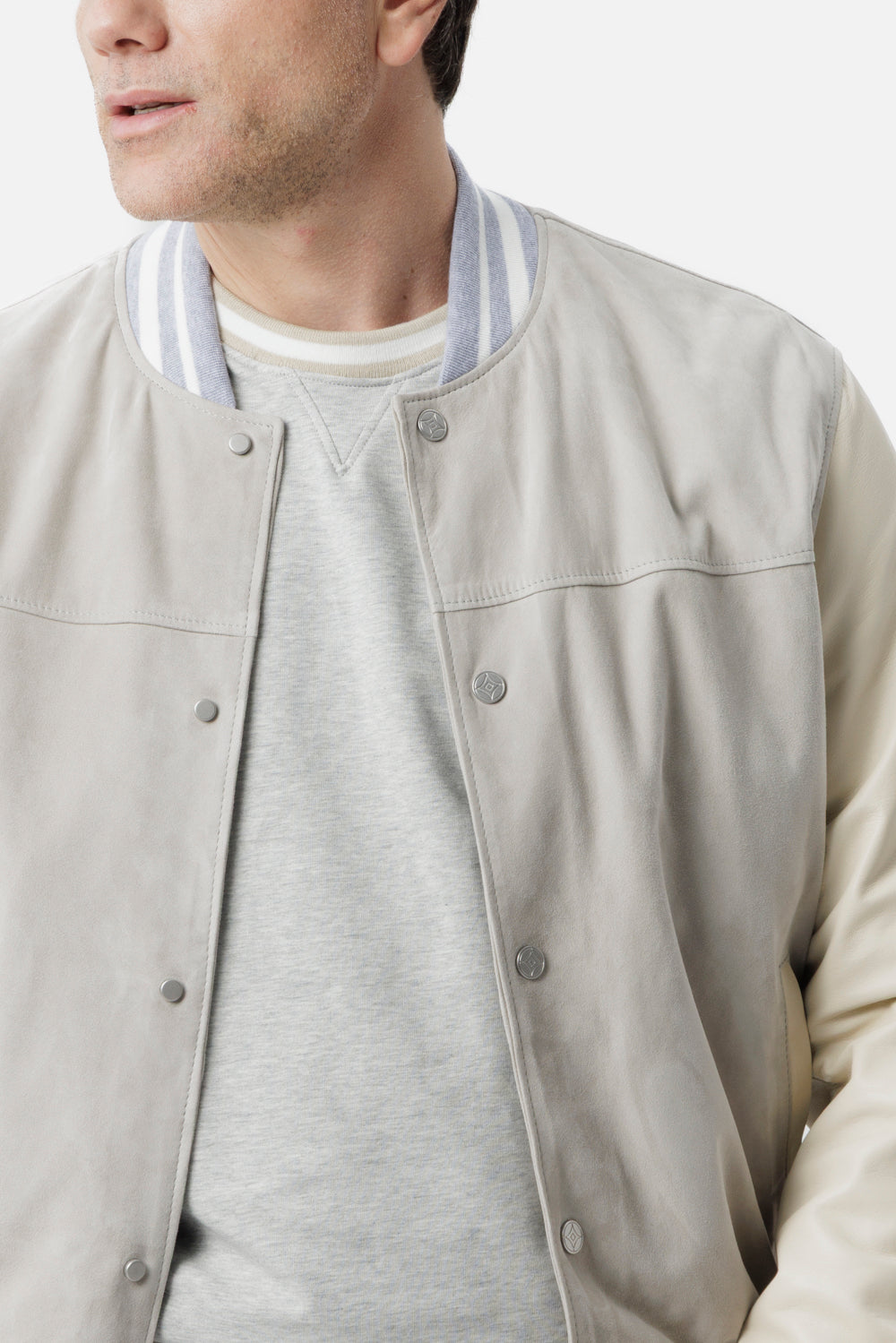Bomber in camoscio e nappa grigio