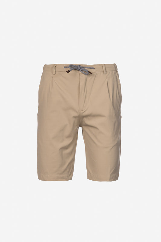 Bermuda con pence e coulisse beige