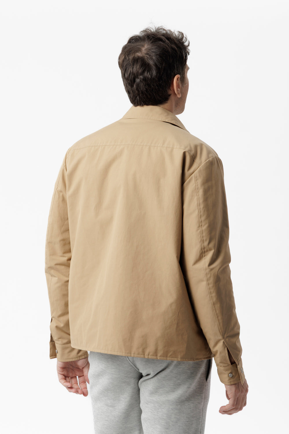 Overshirt in cotone techno cammello