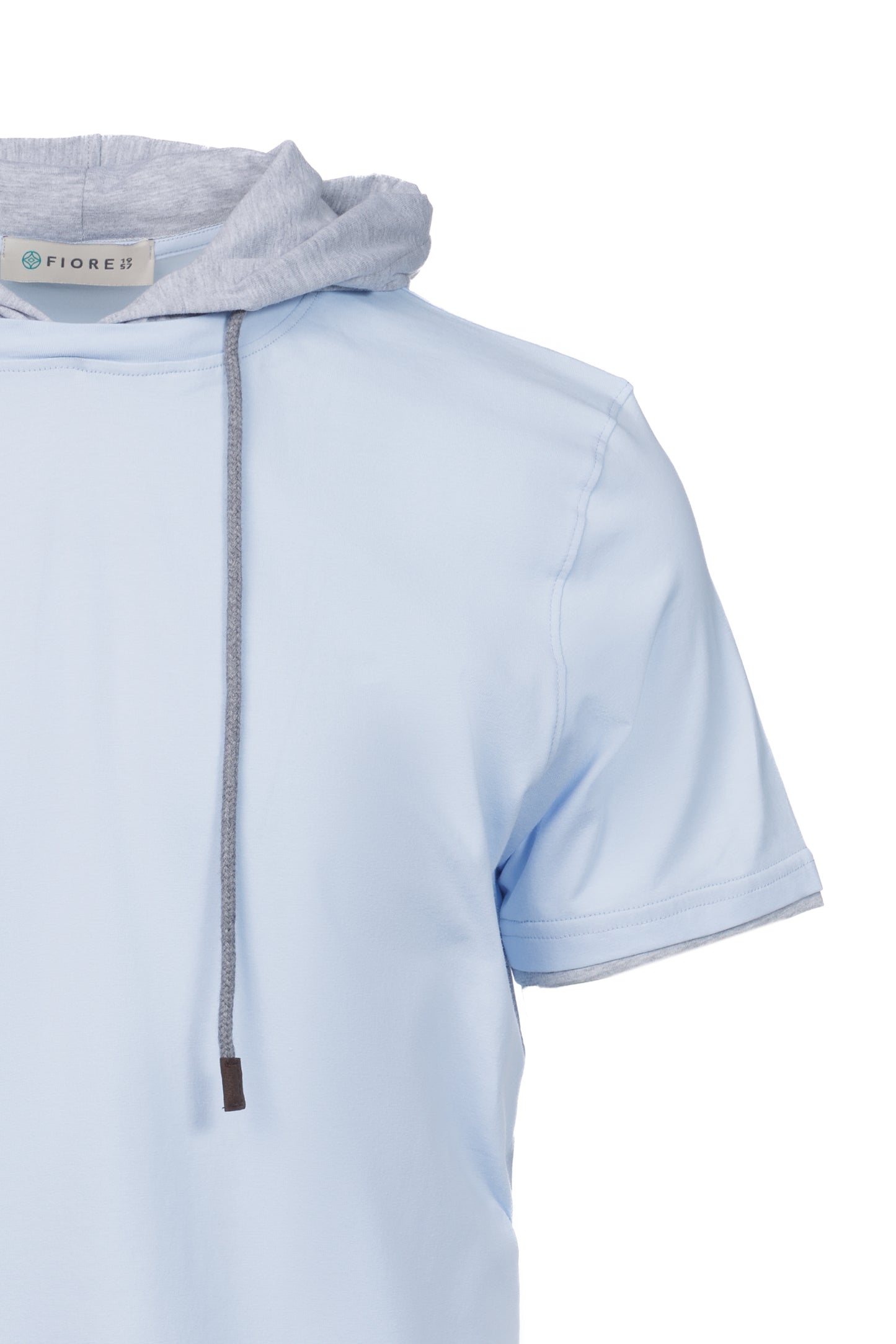 T-shirt in cotone con cappuccio e bordino a contrasto cielo