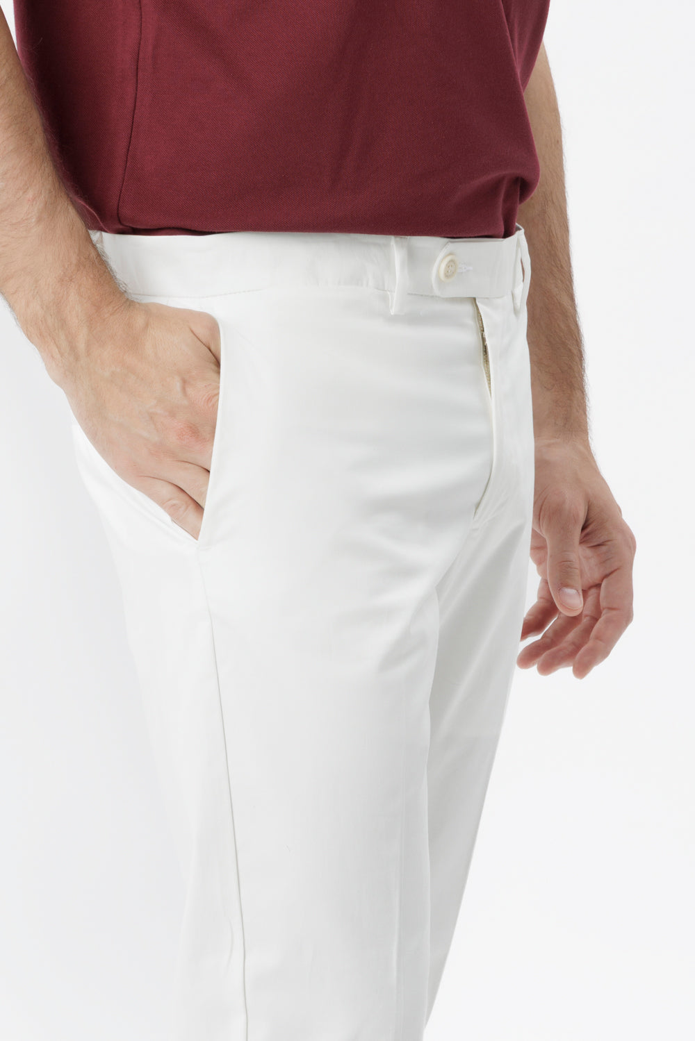 Pantaloni chino Sorrento in cotone stretch con chiusura nascosta panna