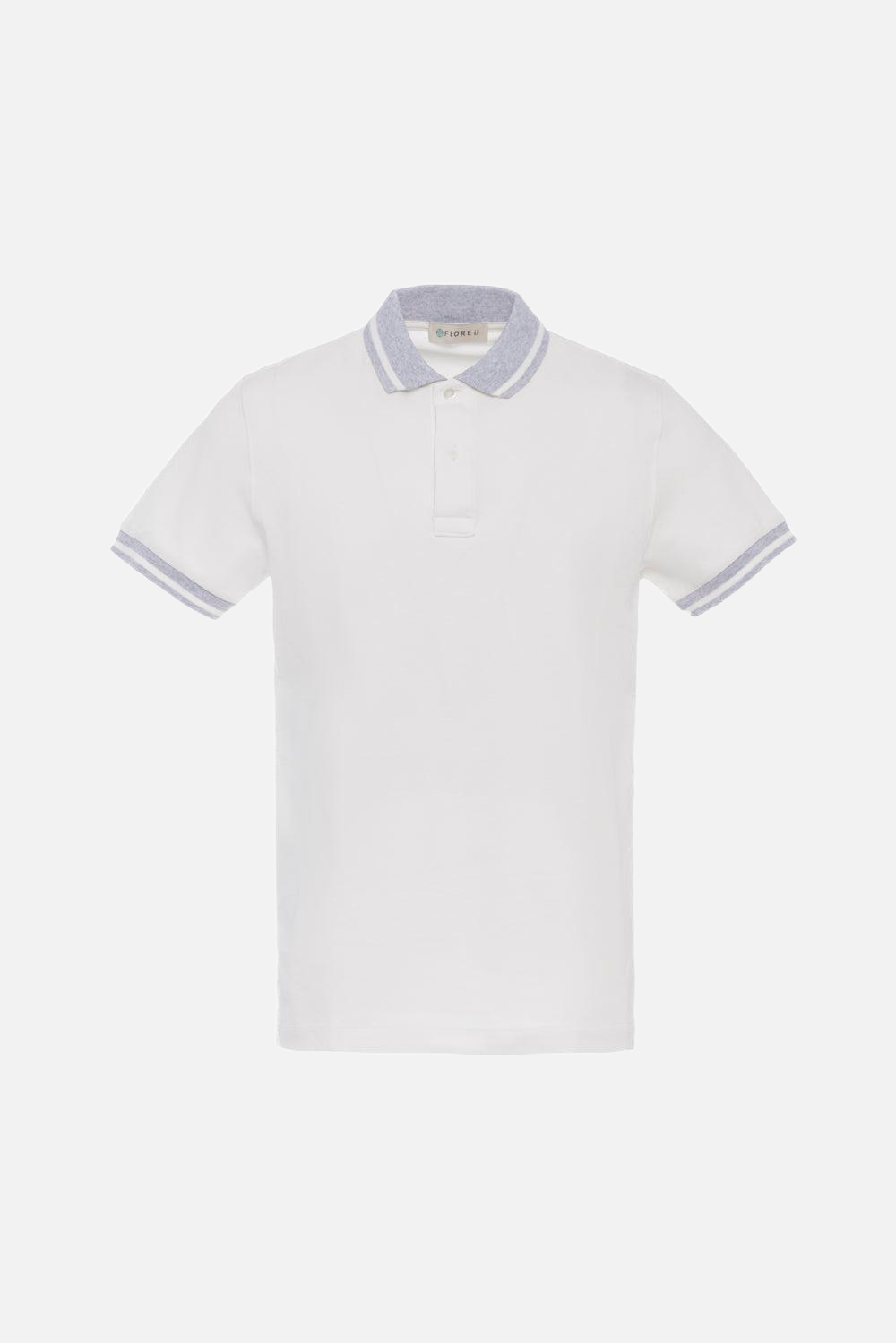 Polo con dettagli a contrasto bianco